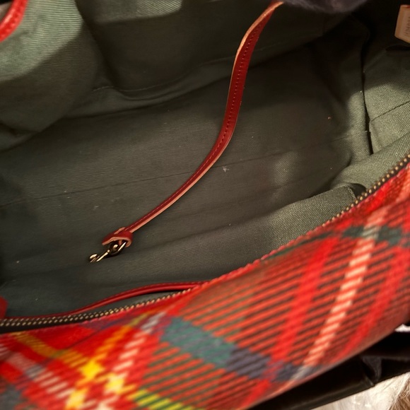 DOONEY AND BURKE RED PLAID BAG. - Picture 12 of 13